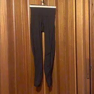 Lululemon mesh leggings